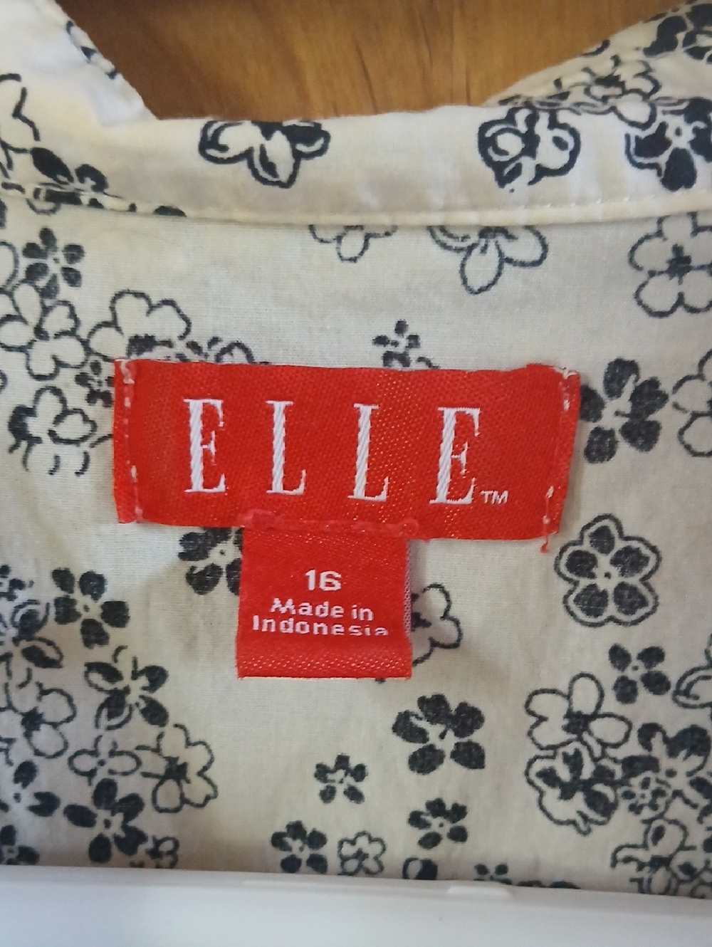 Elle Floral Collared Dress - Picture 4 of 6
